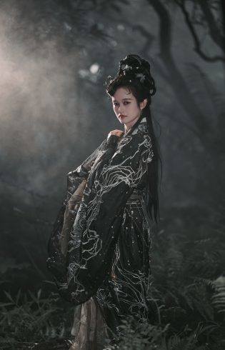 穿越时空，森林中的汉服拍摄之旅-摄之社