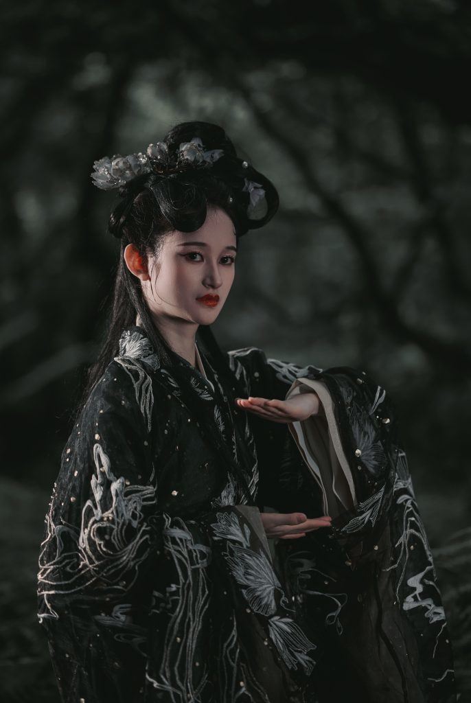 图片[5]-穿越时空，森林中的汉服拍摄之旅-摄之社