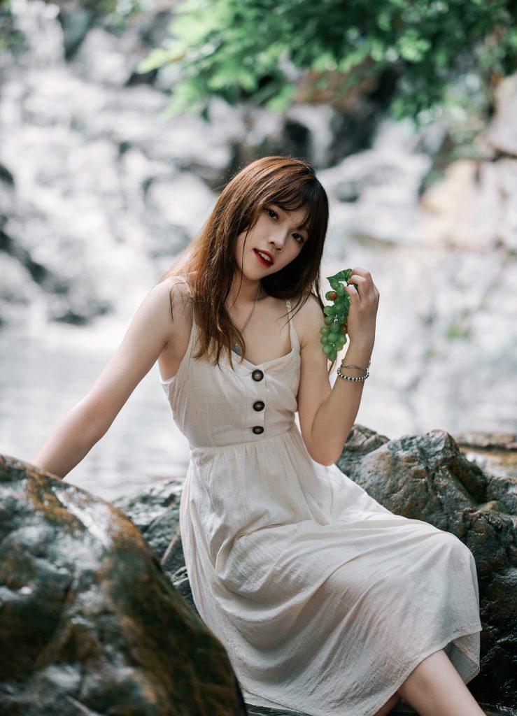 图片[5]-🌲🌿森林小河戏水💦，小桥边漫步在森林📸-摄之社