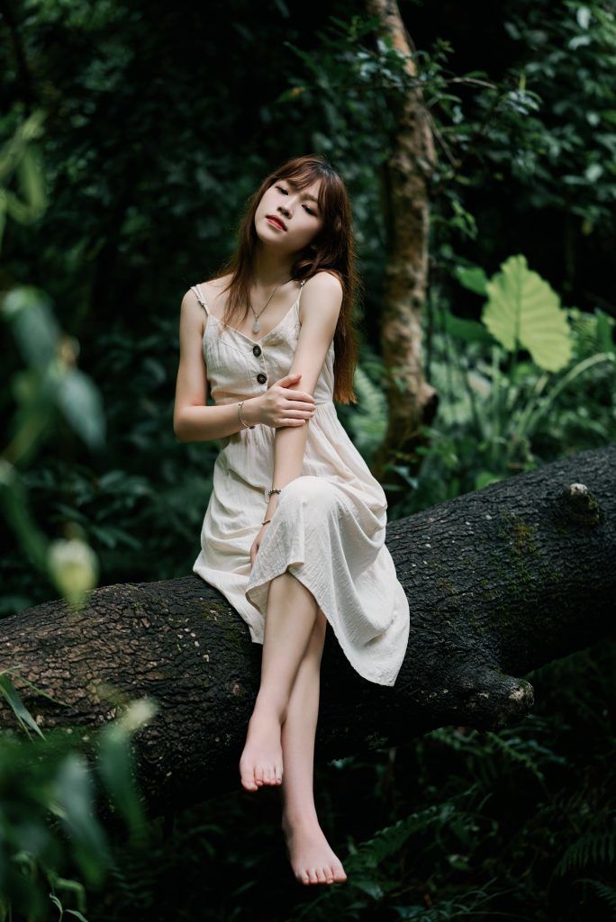 图片[4]-🌲🌿森林小河戏水💦，小桥边漫步在森林📸-摄之社