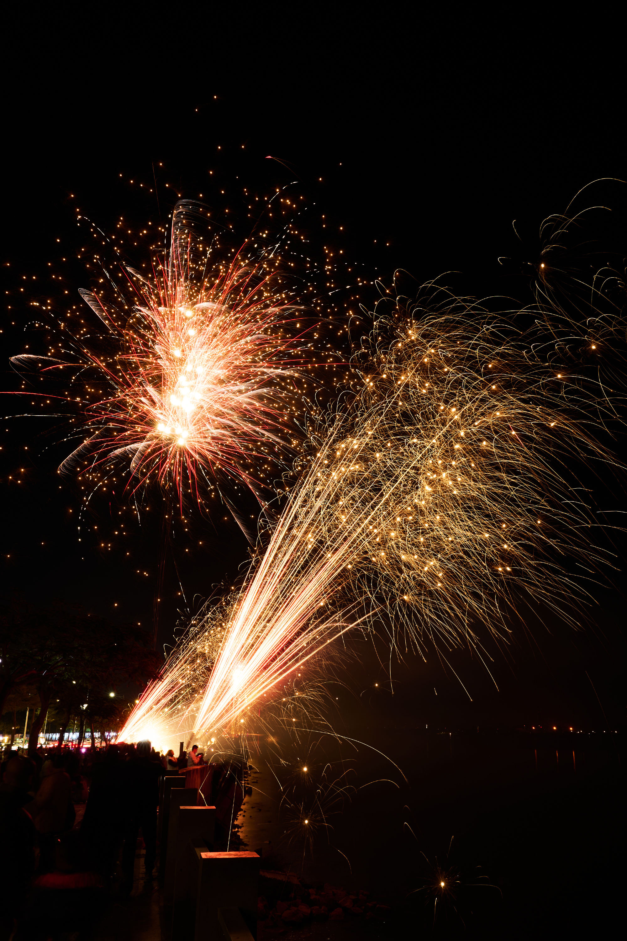 图片[4]-2025新年，威远烟花秀-摄圈广场摄圈-摄之圈-摄之社