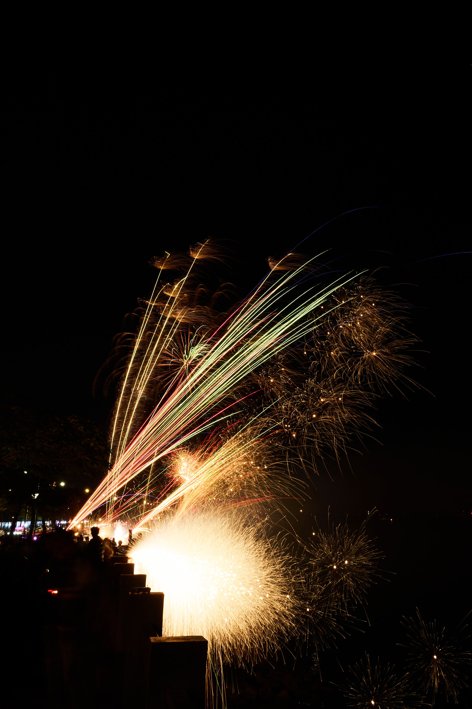 图片[3]-2025新年，威远烟花秀-摄圈广场摄圈-摄之圈-摄之社