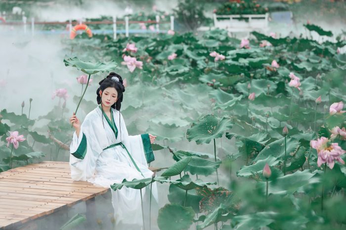 🌸 东莞香遇百花园 | 荷花深处，仙气飘飘的汉服战袍！ 🌸-摄之社